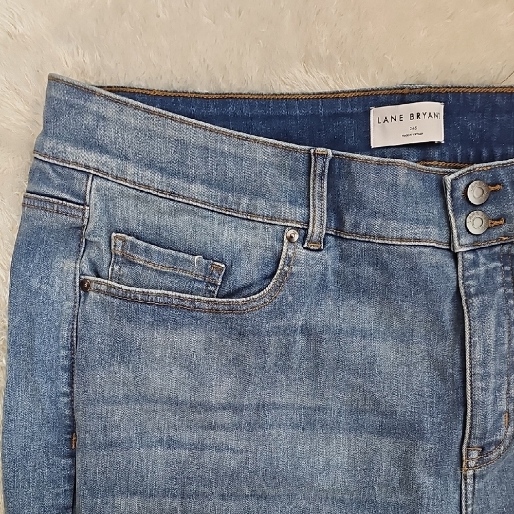 NWT **short** Lane Bryant Straight Leg Jeans - Picture 5 of 9